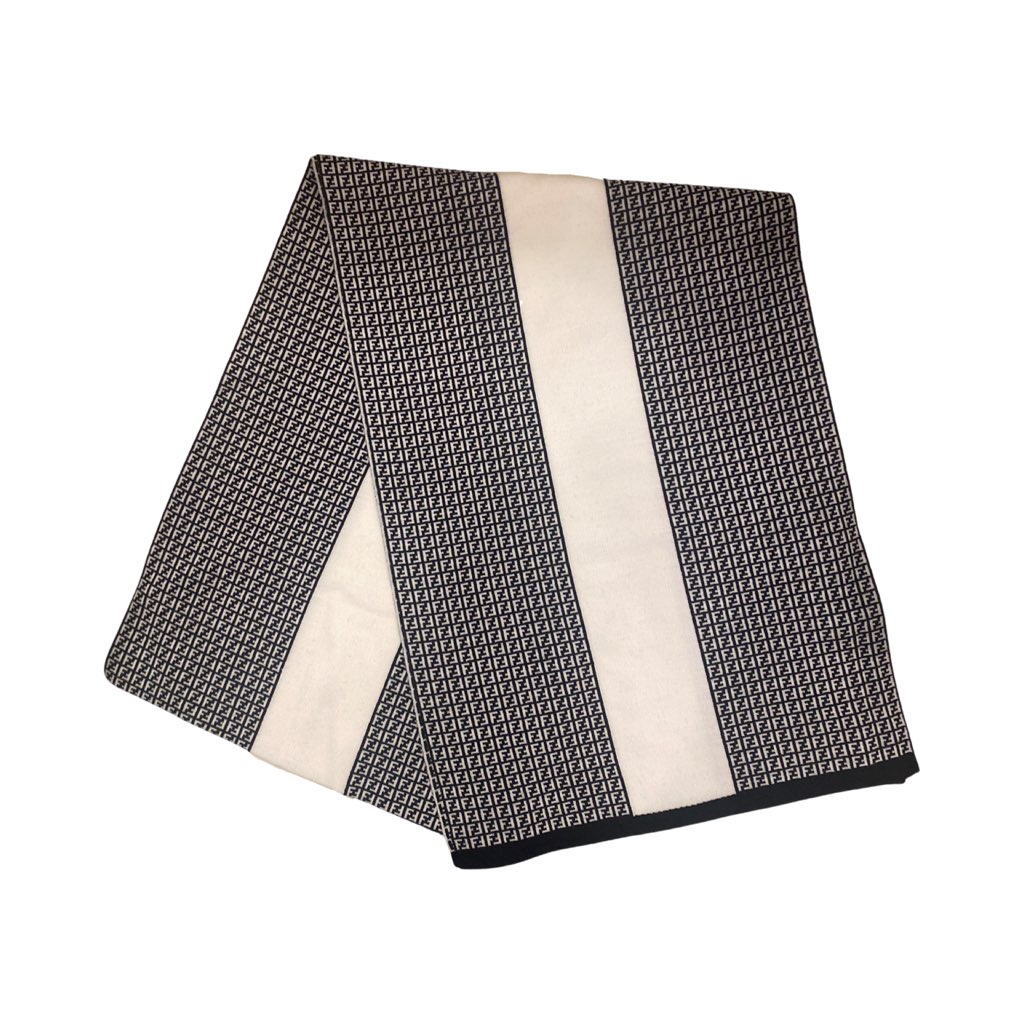 Fendi Fendi FF Print Nero and Bianco Knitted Wool Scarf