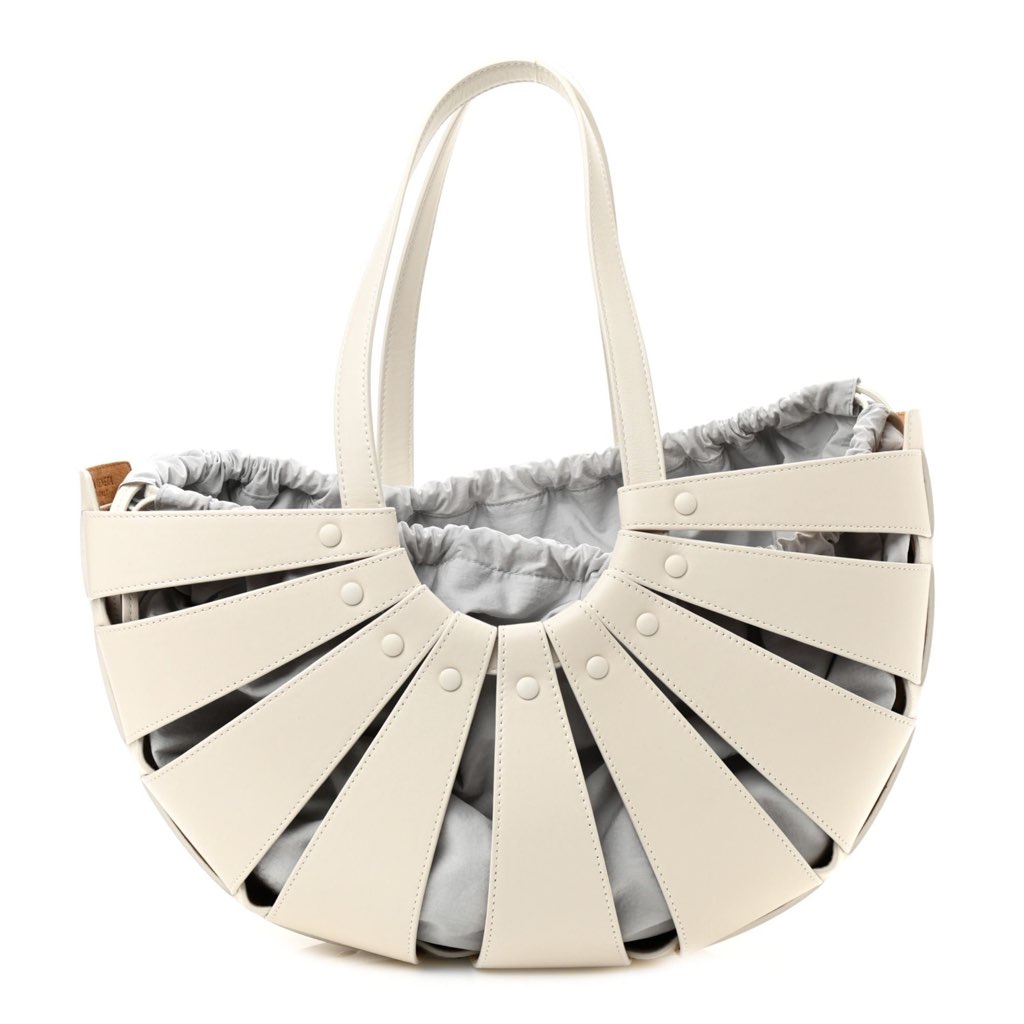 Bottega Veneta Bottega Veneta The Shell Bag Frost White French Calfskin