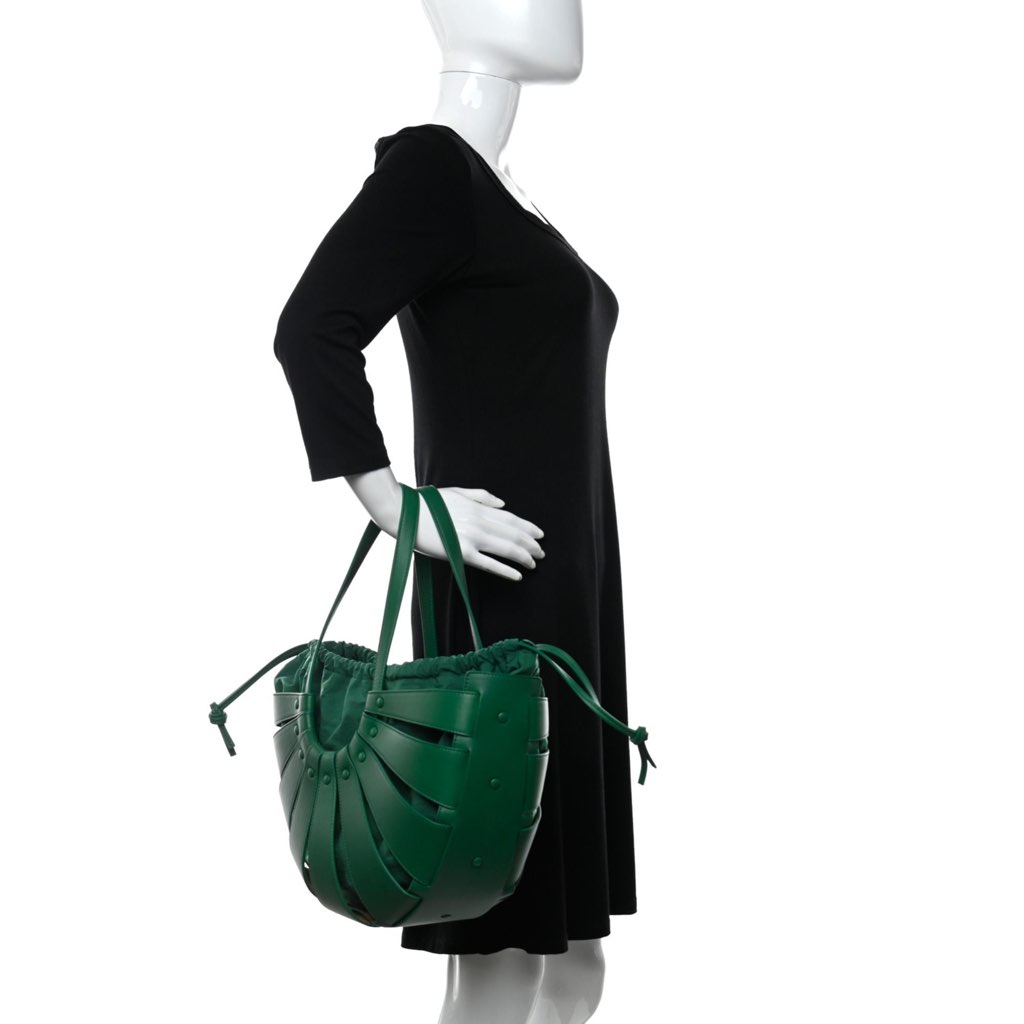 Bottega Veneta Bottega Veneta The Shell Bag Racing Green French Calfskin - Image 10