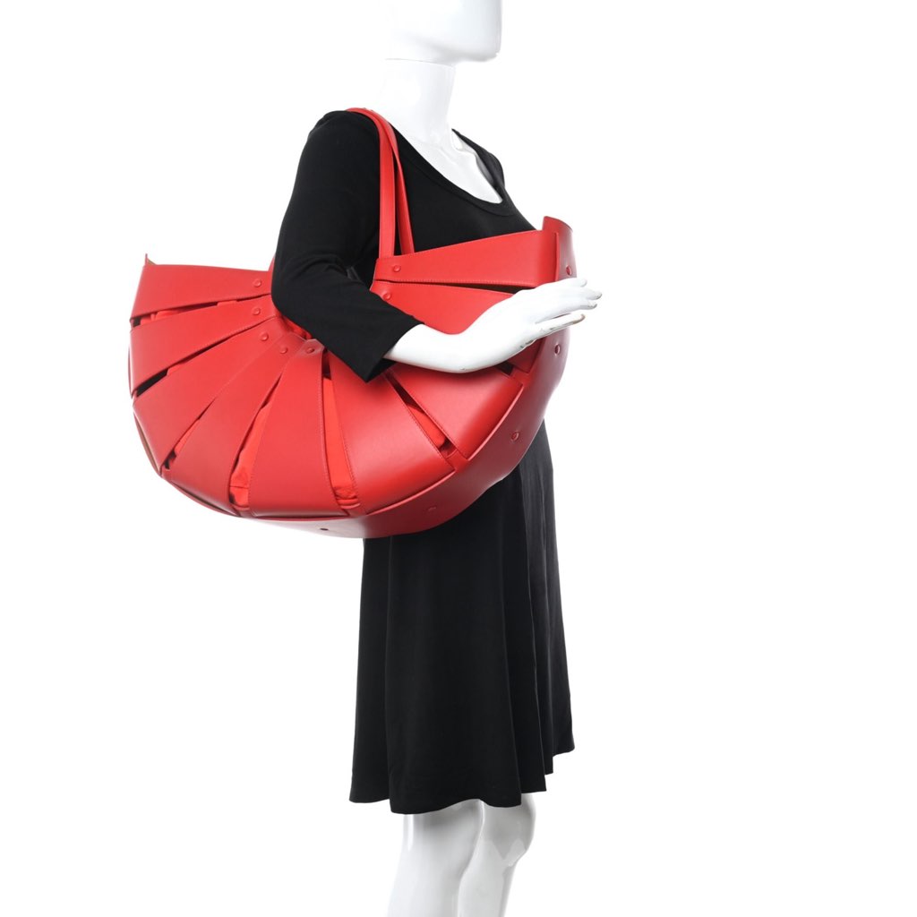 Bottega Veneta Bottega Veneta The Shell Bag Chili Tomato French Calfskin - Image 10