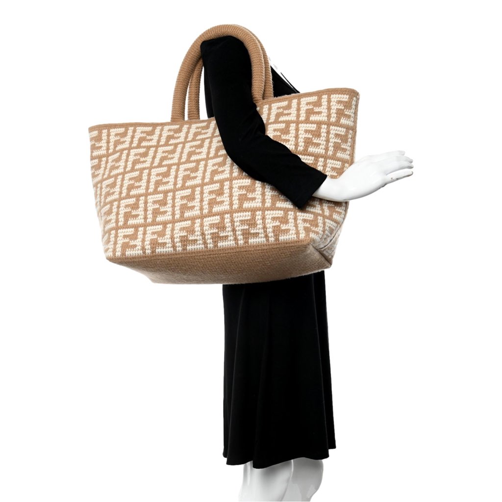 Fendi Fendi FF Cammello Beige Knitted Cashmere Large Shopper Tote Bag - Image 10