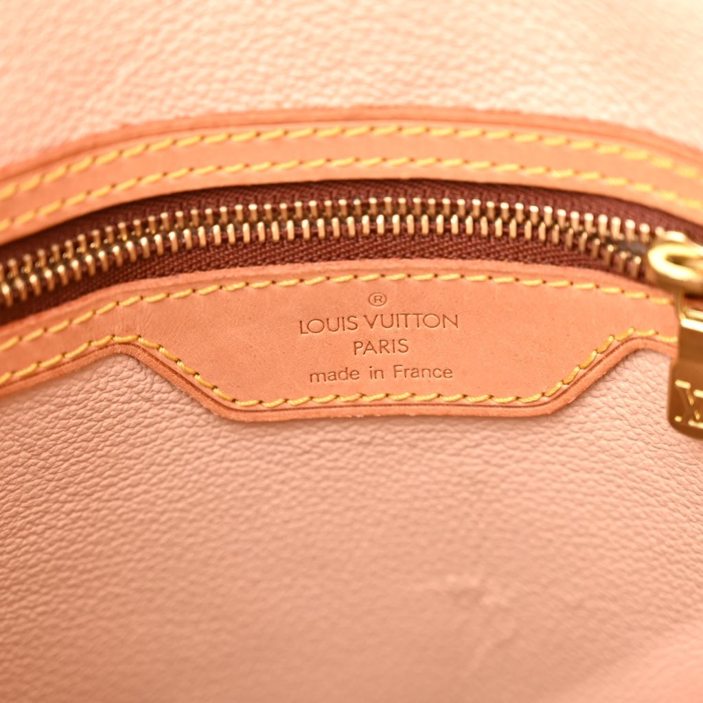 Louis Vuitton Louis Vuitton Monogram Canvas Petit Bucket Bag 23 - Image 13