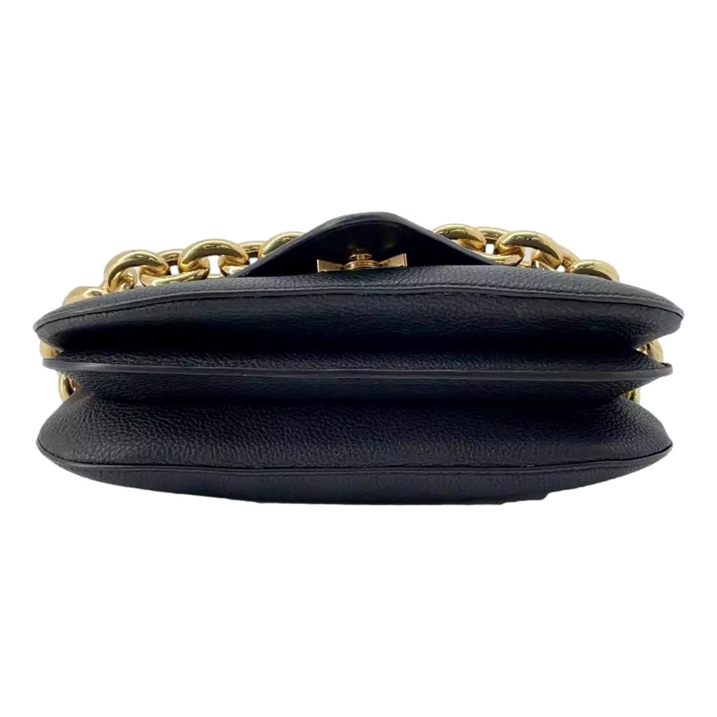 Bottega Veneta Bottega Veneta Mount Envelope Medium Shoulder Bag Leather Black and Gold - Side view