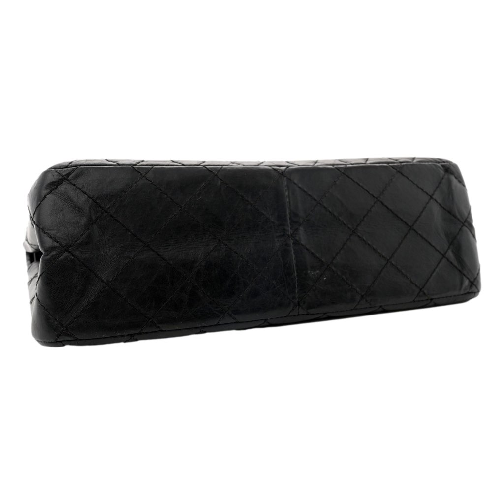 Chanel Chanel Black Aged Calfskin Quilted 2.55 Reissue 225 Flap Handbag With Chain - Image 6