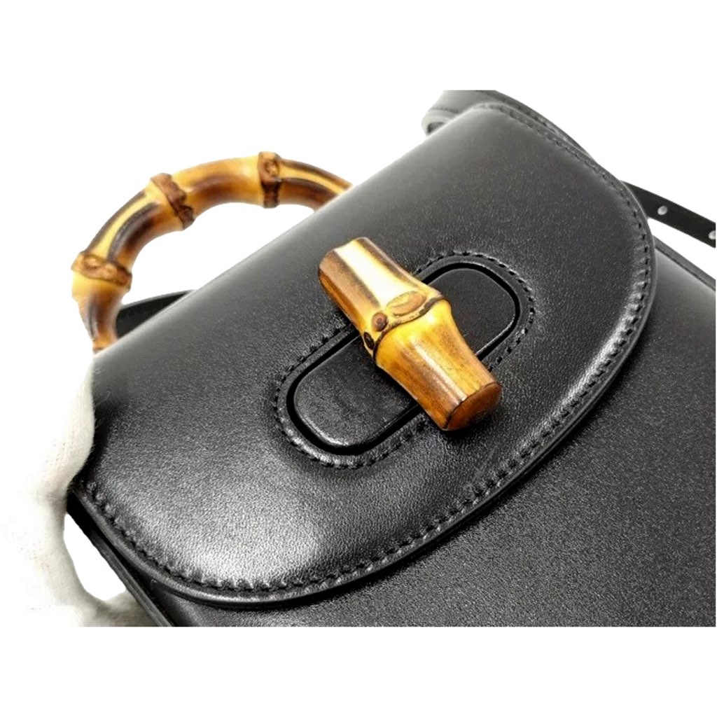 Gucci Gucci Bamboo Mini Handbag Top Handle Bag in Black Leather - Side view