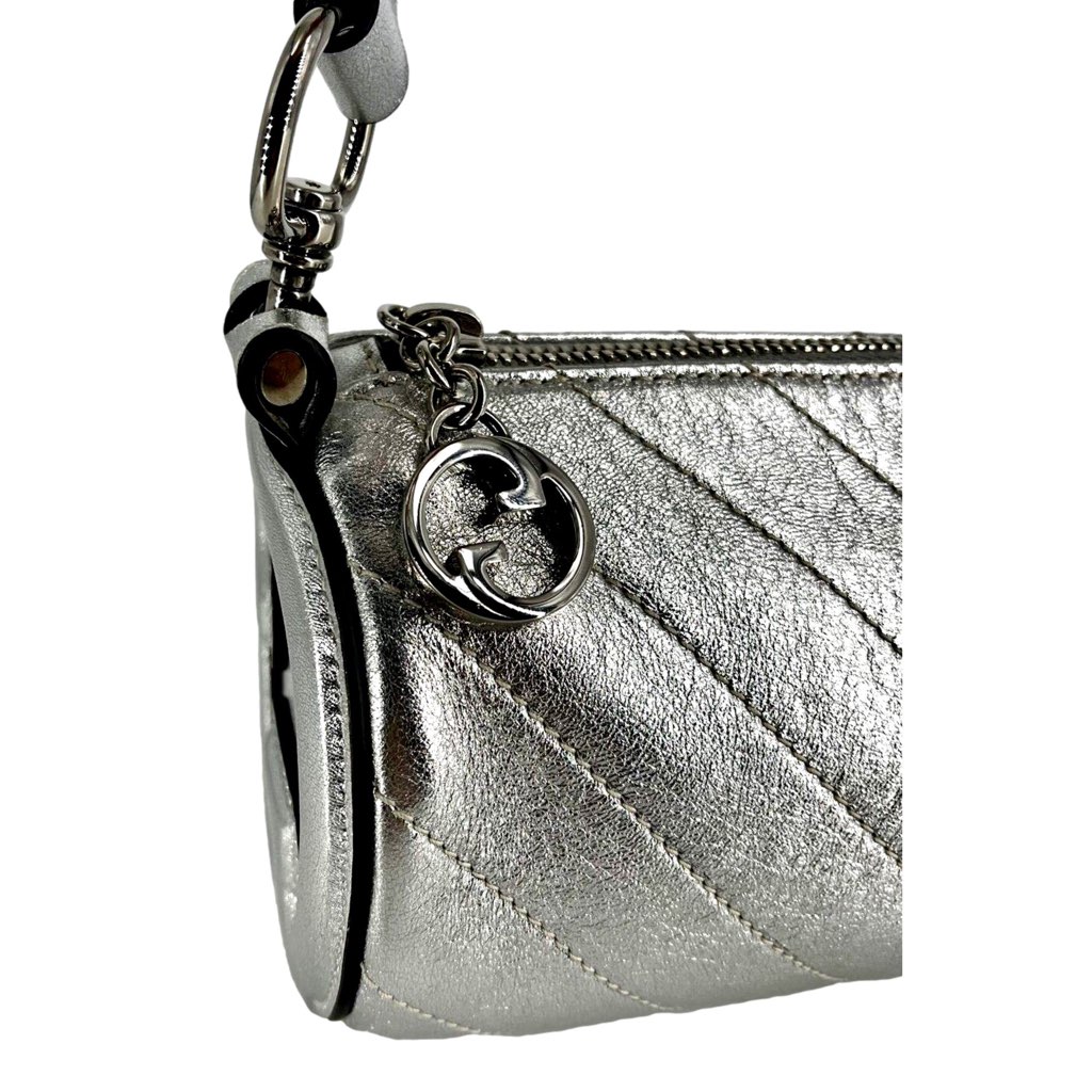 Gucci Gucci Blondie Mini Shoulder Bag in Metallic Silver Leather - Detail 1