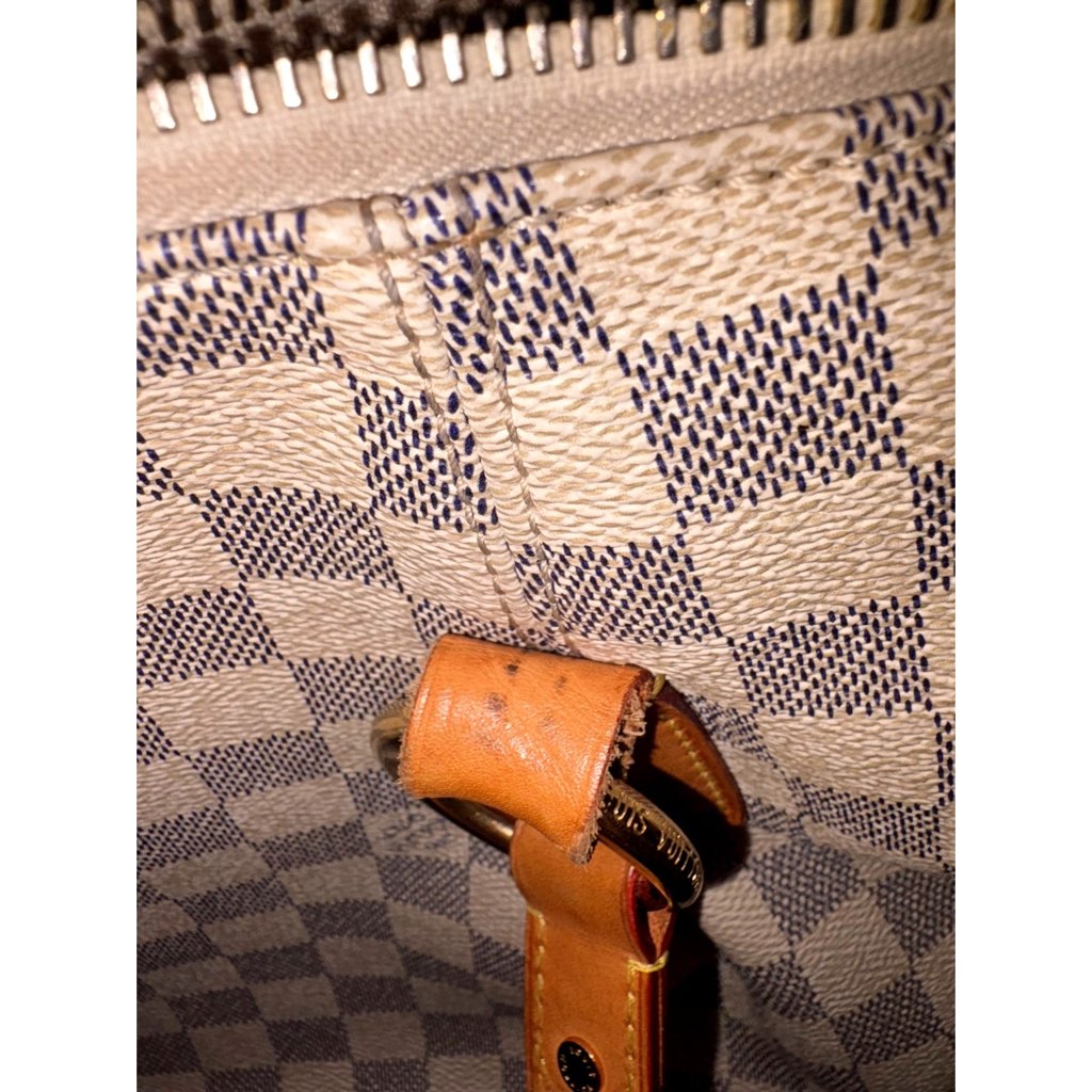 Louis Vuitton Louis Vuitton Damier Azur Evora MM Tote Handbag - Image 13