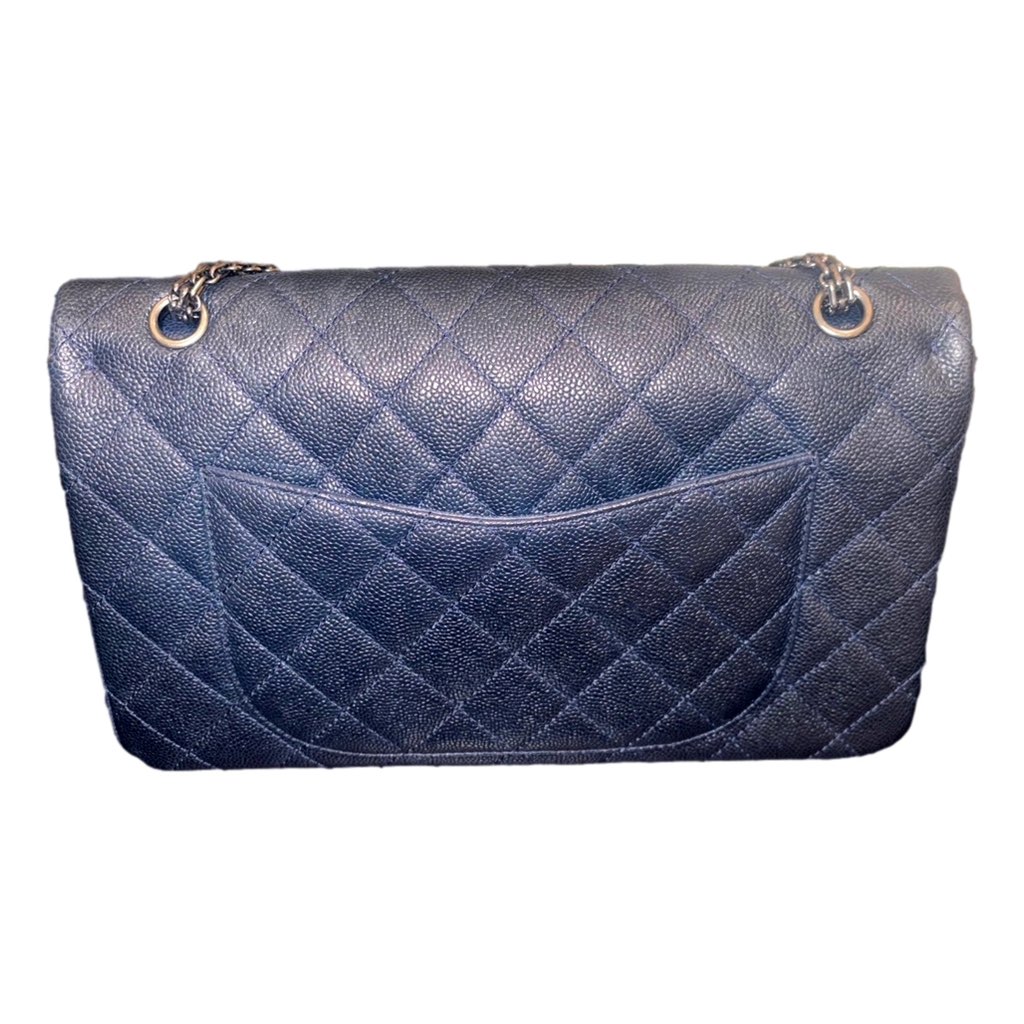 Chanel Chanel Reissue 2.55 Flap Bag Quilted Caviar 226 Navy - Detail 2