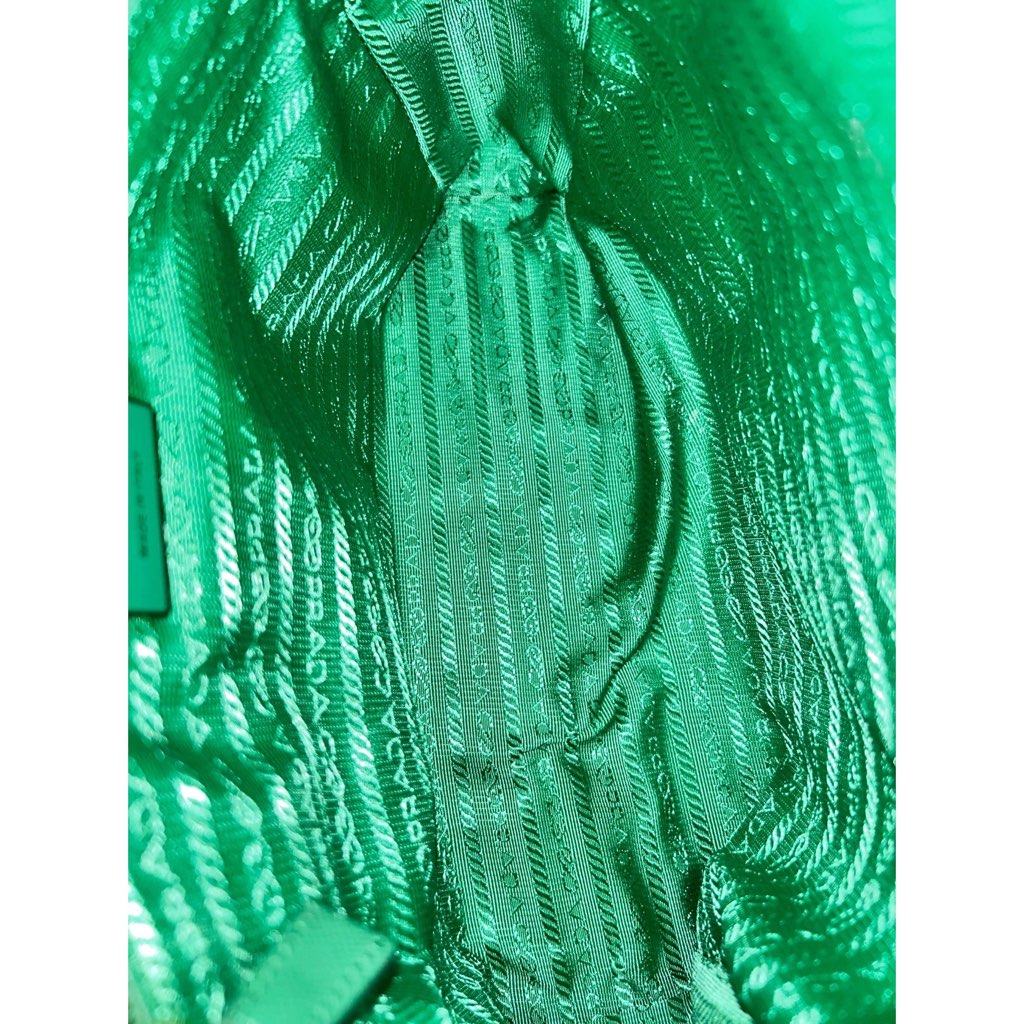 Prada Prada Re-Edition Menta Green 1995 Cha√Æne Re-Nylon Tote Bag - Image 14