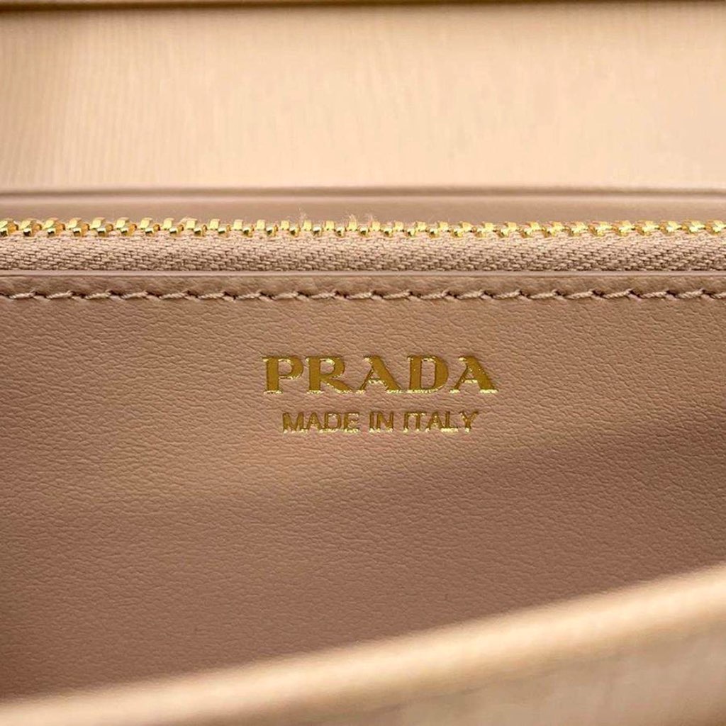 Prada Prada Vitello Move Cipria Beige Leather Continental Long Wallet Gold Triangle Logo - Detail 2