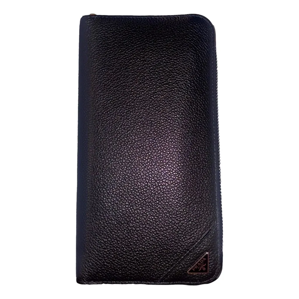 Prada Vitello Micro Grain Long Black Zip Around Continental Wallet Triangle Logo Black Leather Never worn, with tag - Back View