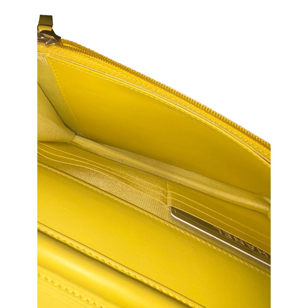 Chanel Chanel Timeless Wallet on Chain Caviar Leather Neon Yellow - Image 14