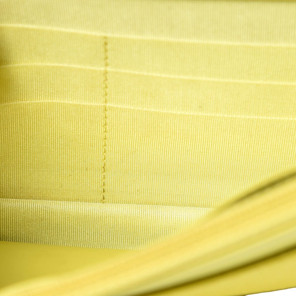 Chanel Chanel Timeless Wallet on Chain Caviar Leather Neon Yellow - 4