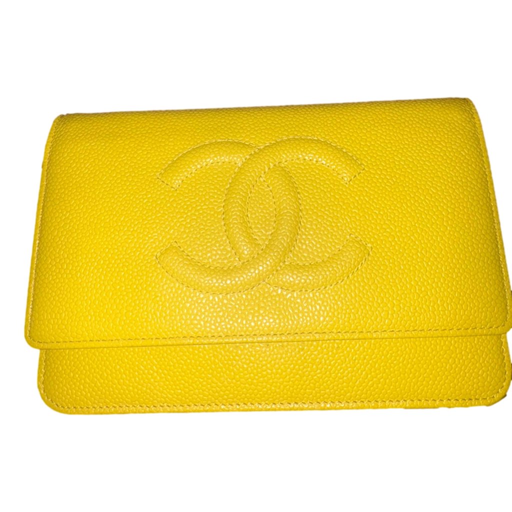 Chanel Chanel Timeless Wallet on Chain Caviar Leather Neon Yellow - Detail 1