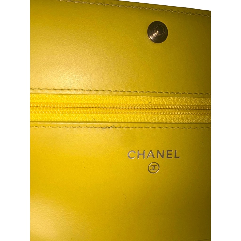 Chanel Chanel Timeless Wallet on Chain Caviar Leather Neon Yellow - Image 12