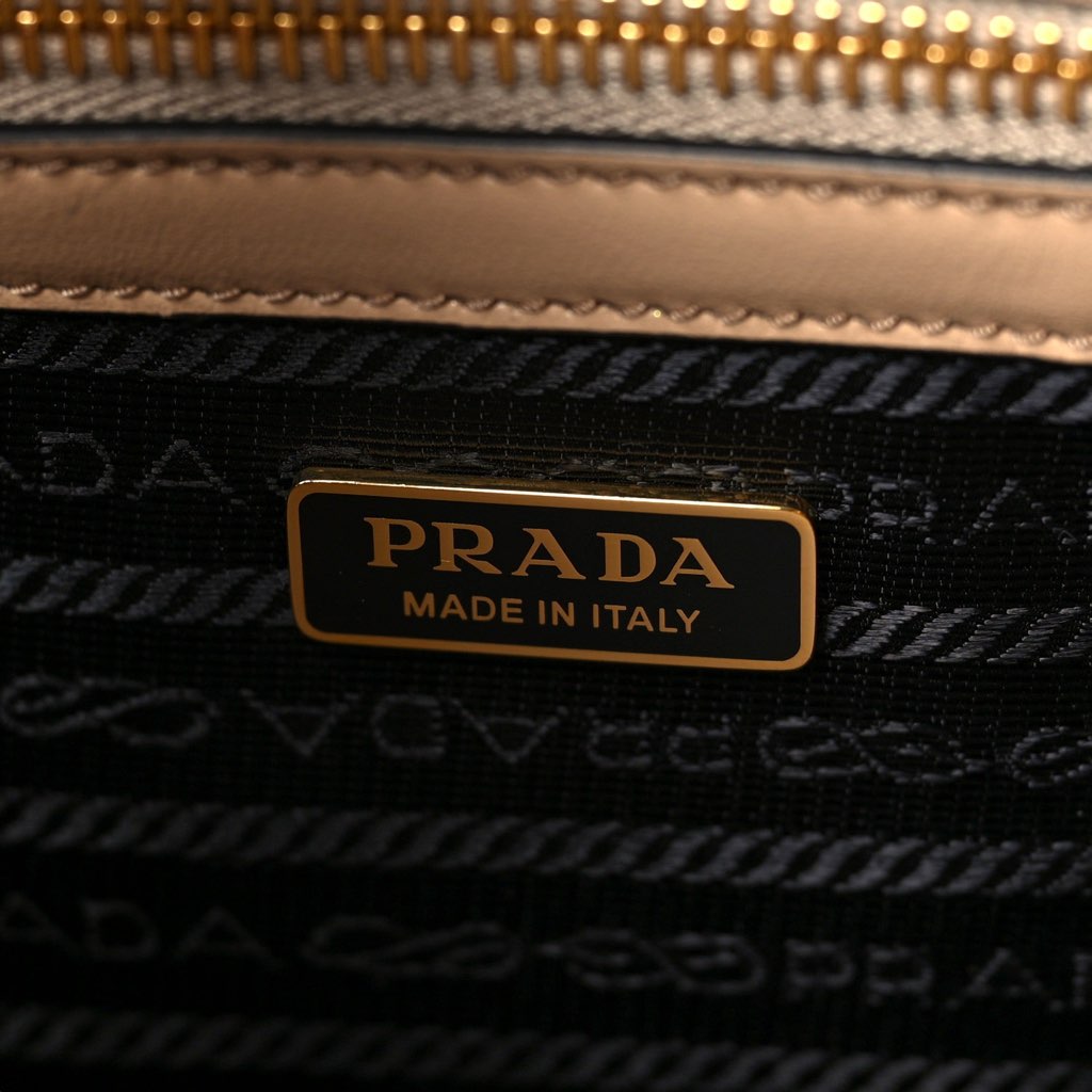 Prada Prada Saffiano Sabbia Sand Beige Lux Logo Embossed Medium Shoulder Tote Handbag - Image 10