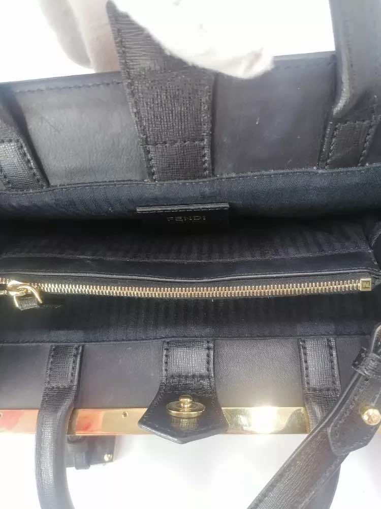 Fendi Leather Small 2Jours Tote - Detail 2