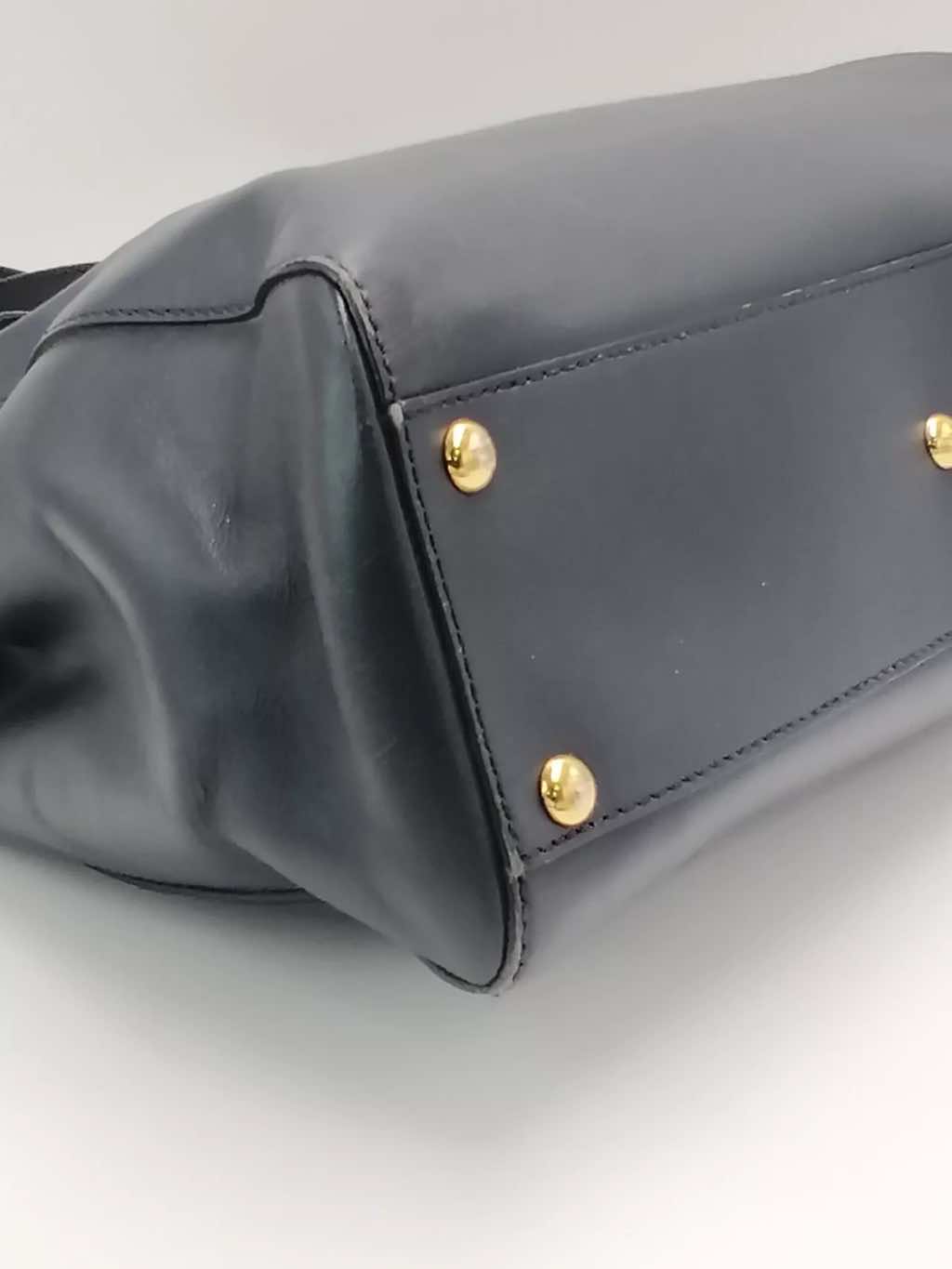 Fendi Leather Small Peekaboo Bag - Image 11