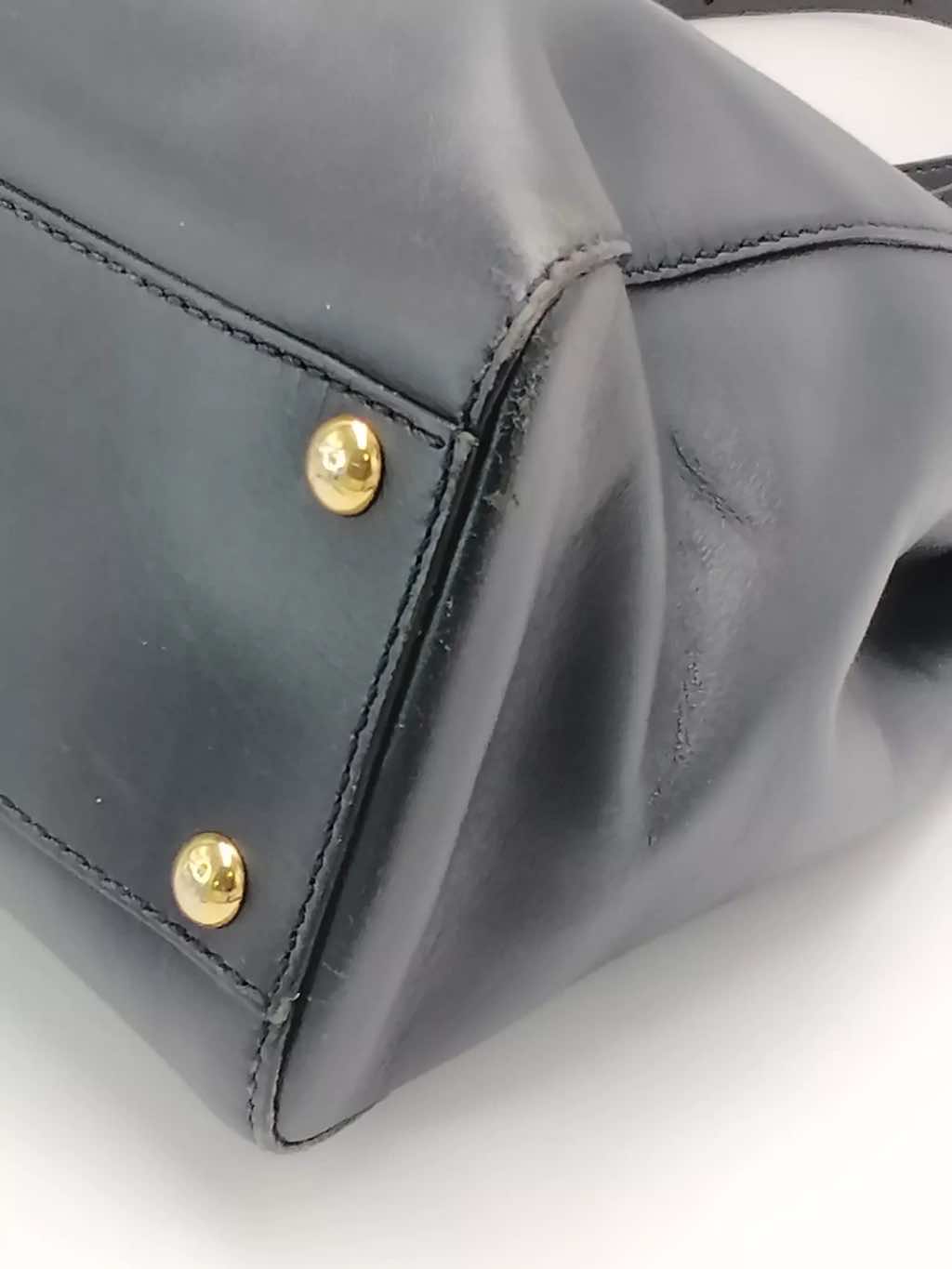 Fendi Leather Small Peekaboo Bag - Image 12