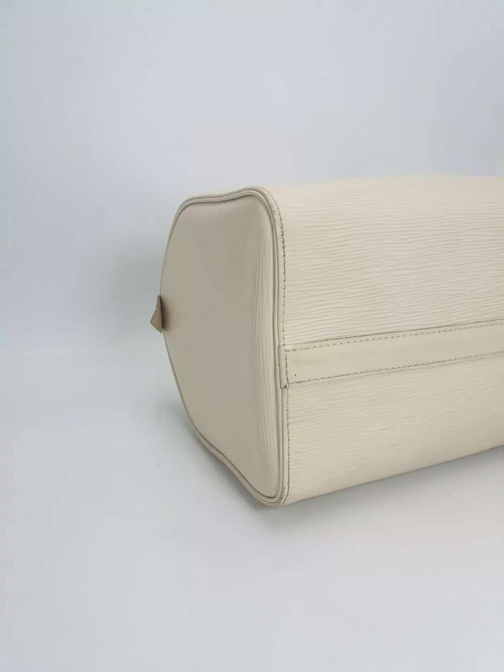 Louis Vuitton Speedy 30 Epi Bag - Detail 1