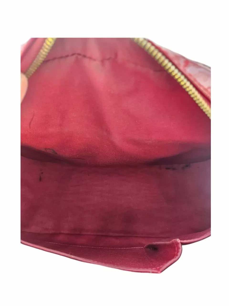 Louis Vuitton Red Vernis Drive Bag - Detail 2