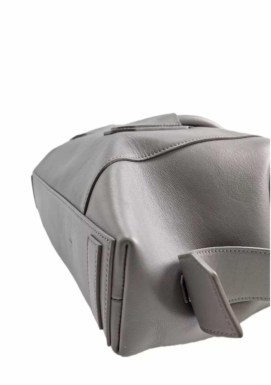 Givenchy Antigona Lock Duffle Bag - Detail 2