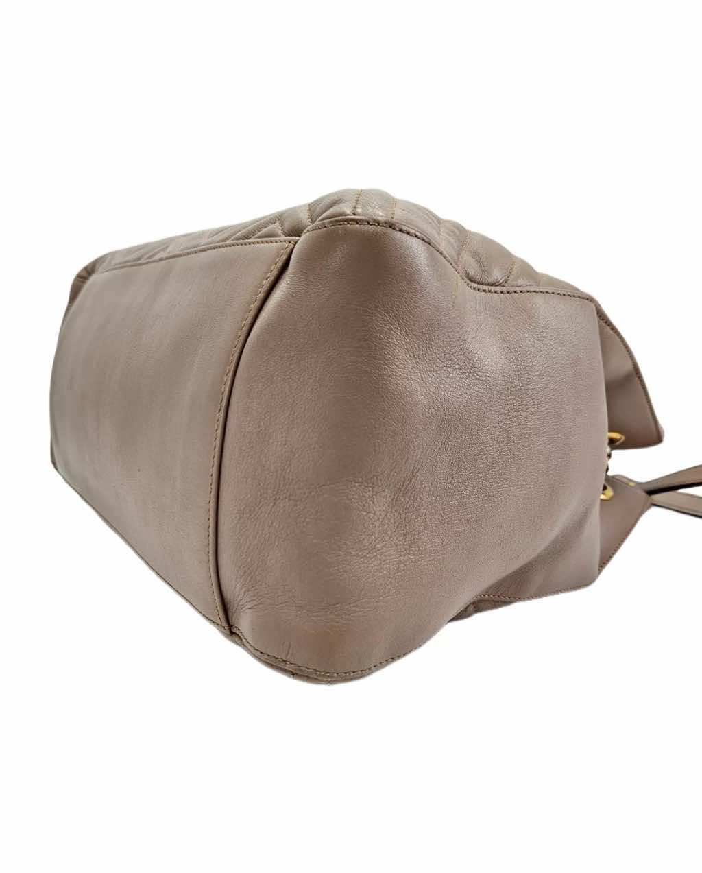 Gucci Leather GG Marmont Tote - 4