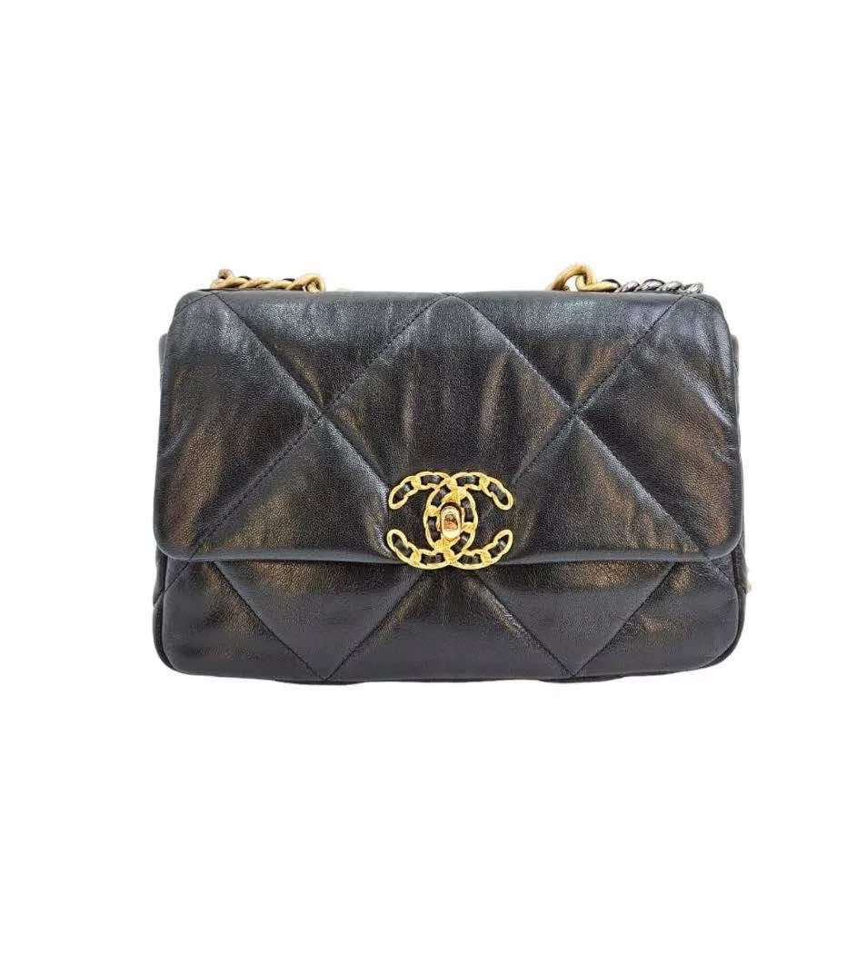 Chanel 19 Black Leather Quilted