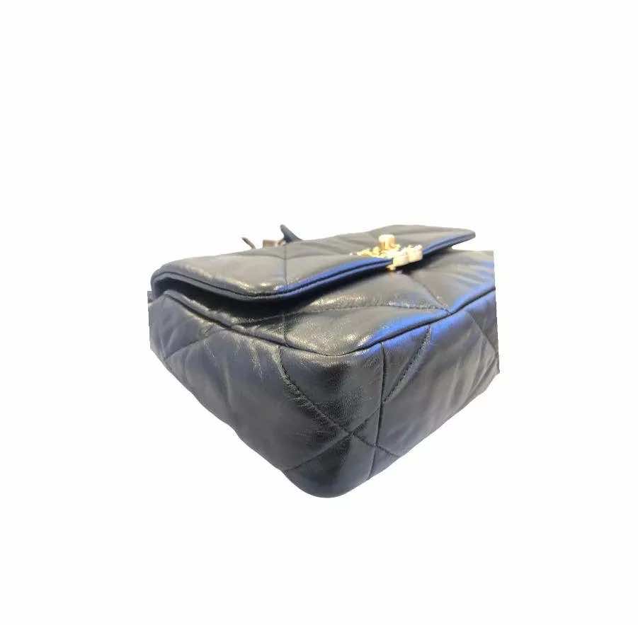 Chanel 19 Black Leather Quilted - Side view