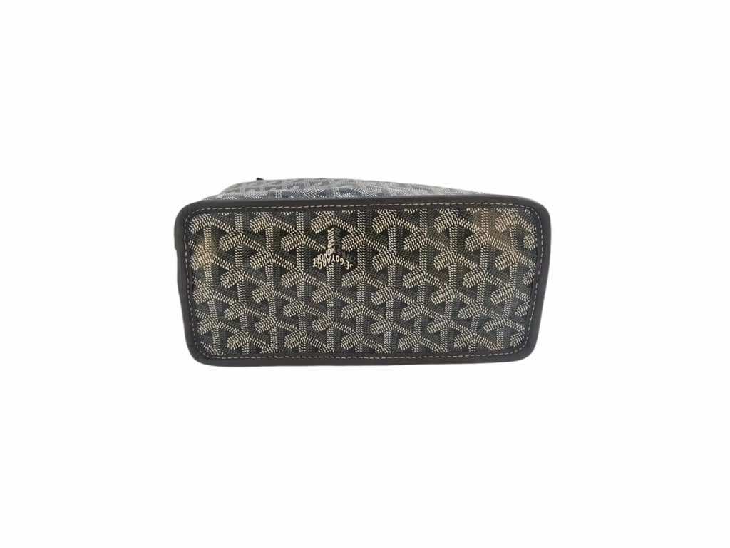 Goyard Grey Goyardine Canvas Anjou - Detail 1