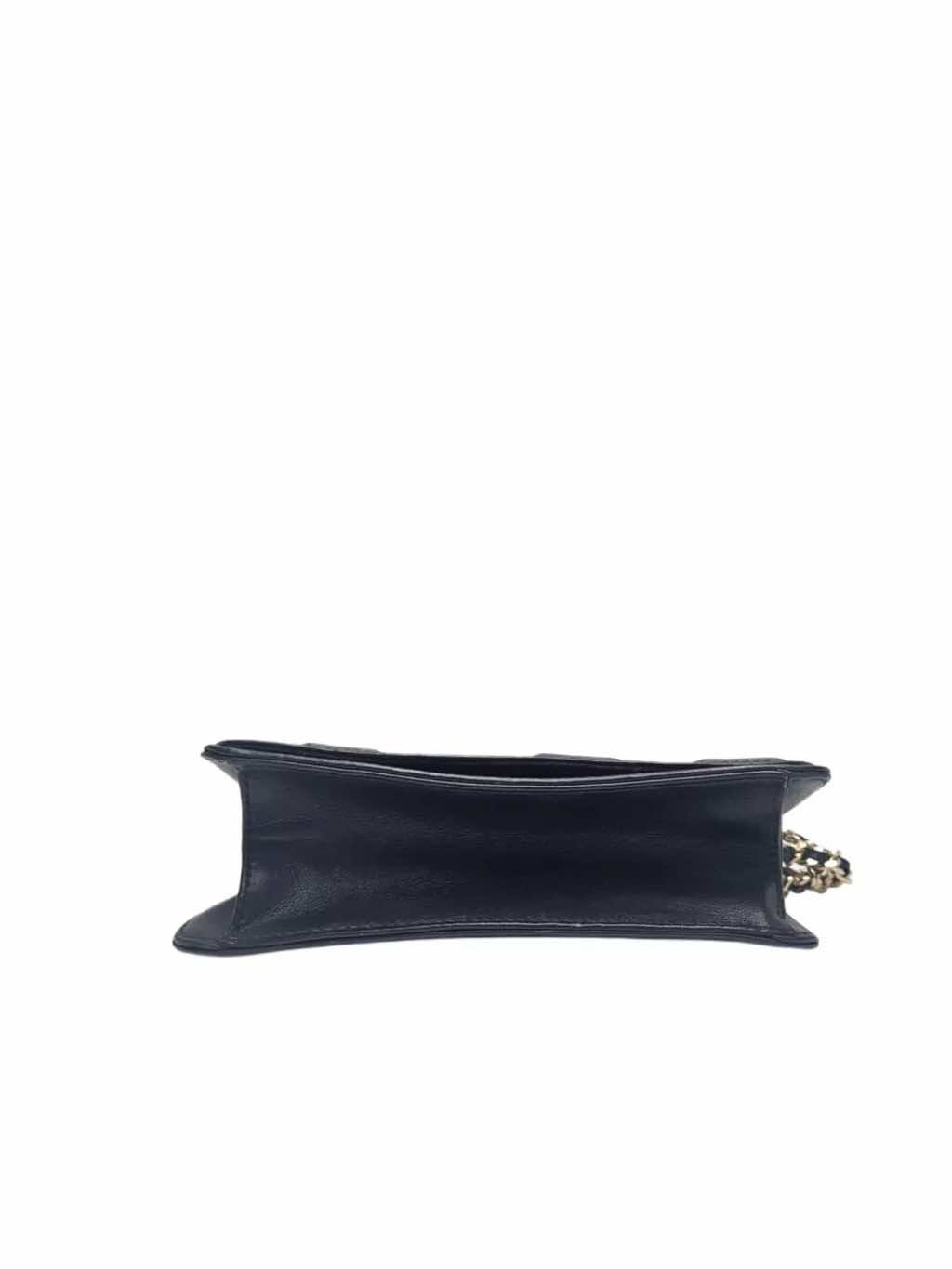 Carolina Herrera CH Leather Shoulder Bag - 4
