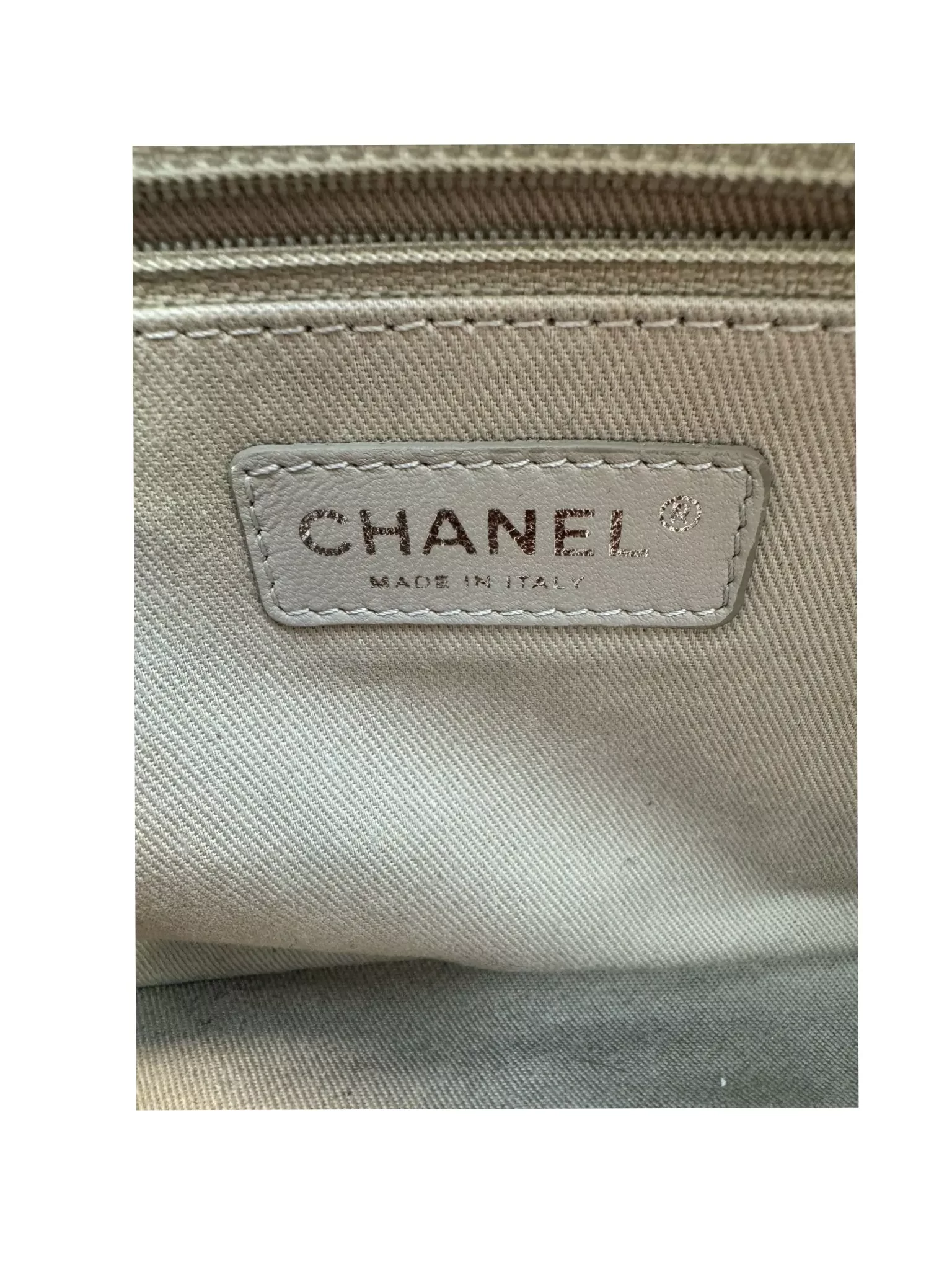 Chanel Caviar Easy Flap Bag - Image 10