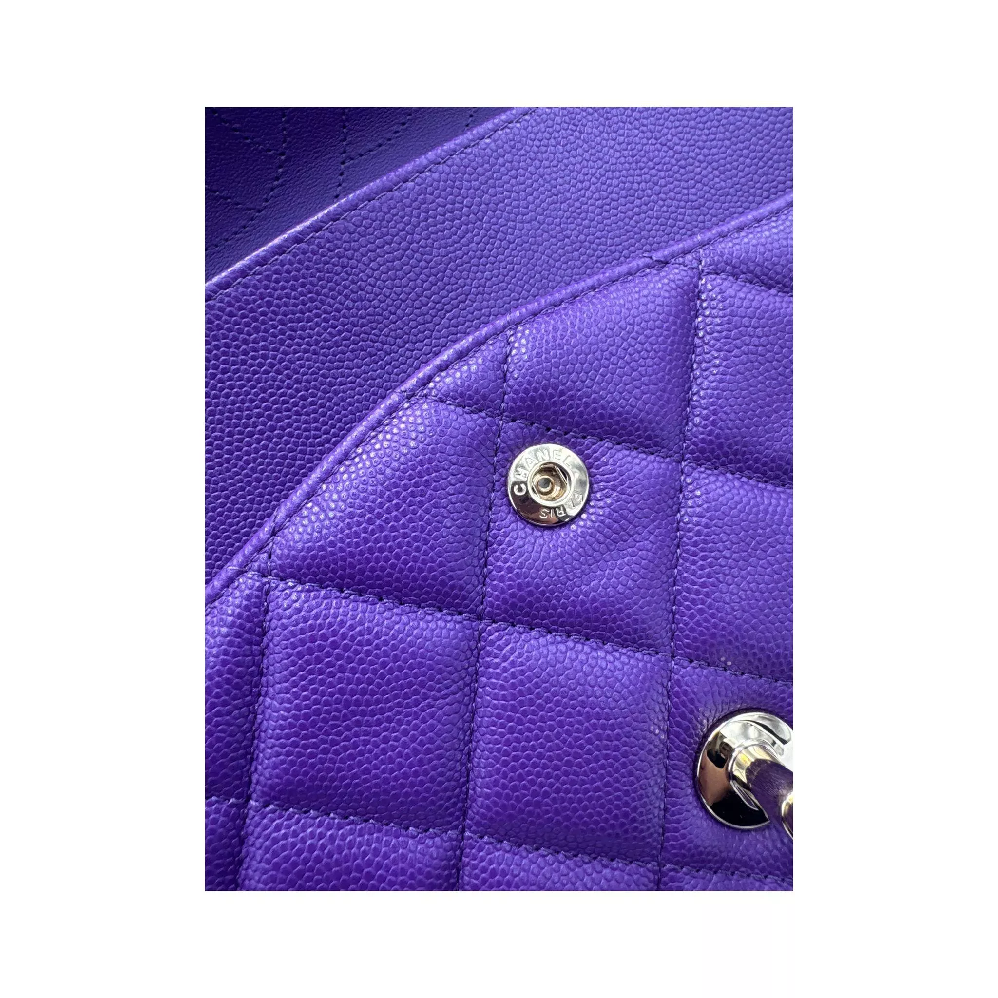 Chanel JCaviar Jumbo Double Flap - Image 10