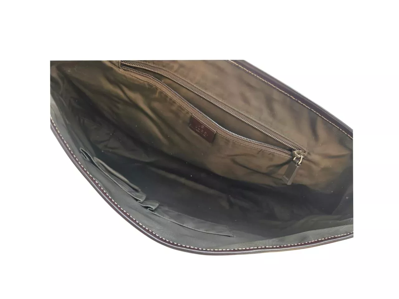 Gucci GG Supreme Messenger Bag - Side view