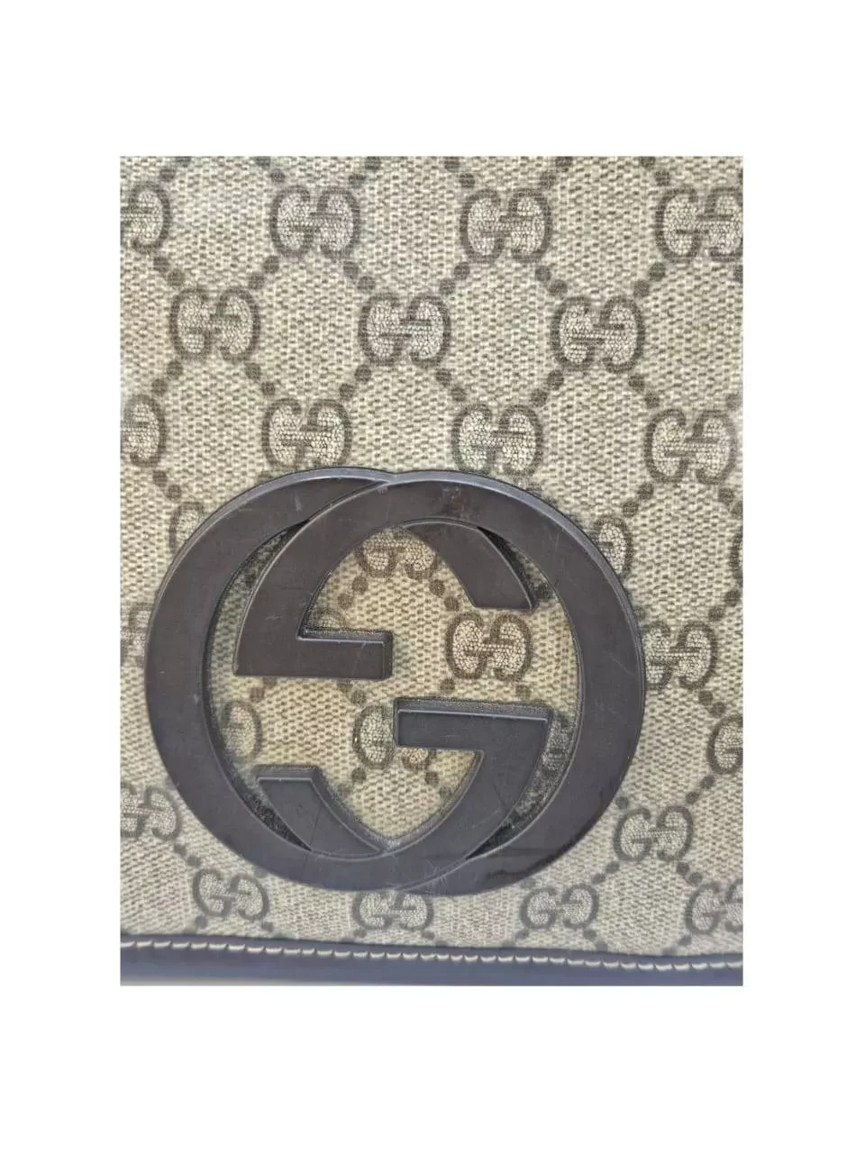 Gucci GG Supreme Messenger Bag - Detail 2