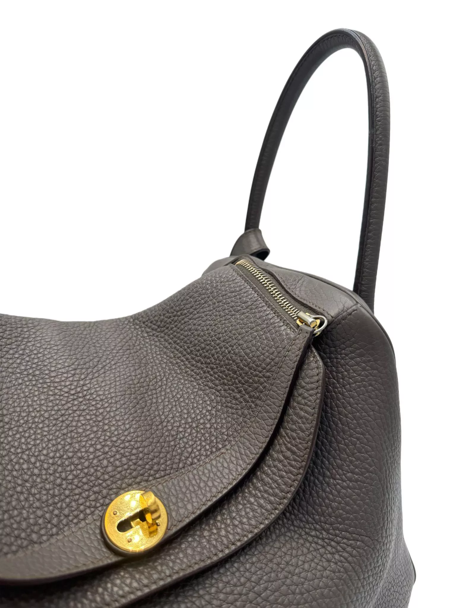 Hermès Lindy 34 Togo Leather - Side view