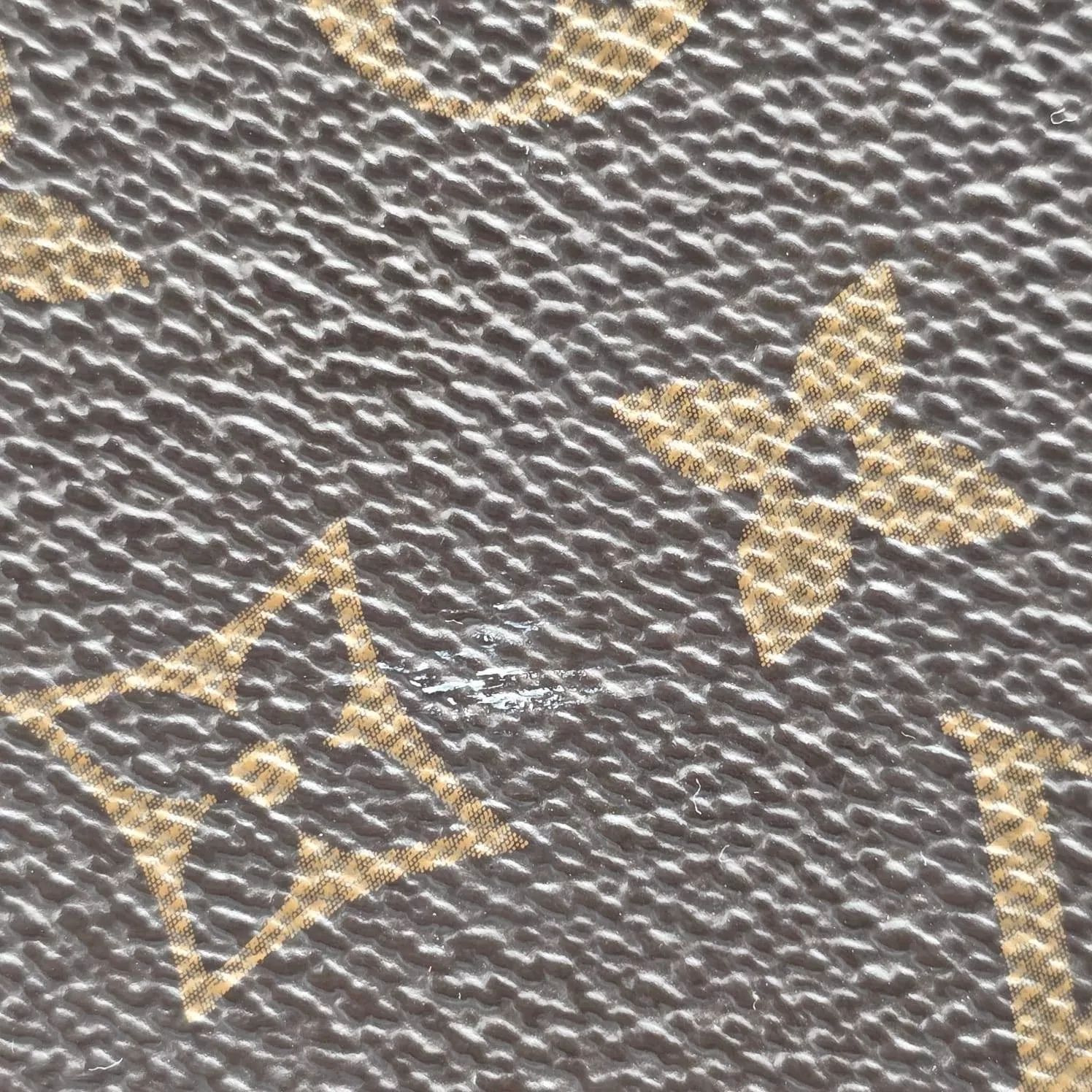 Louis Vuitton Neo Noe Monogram Red - Image 13