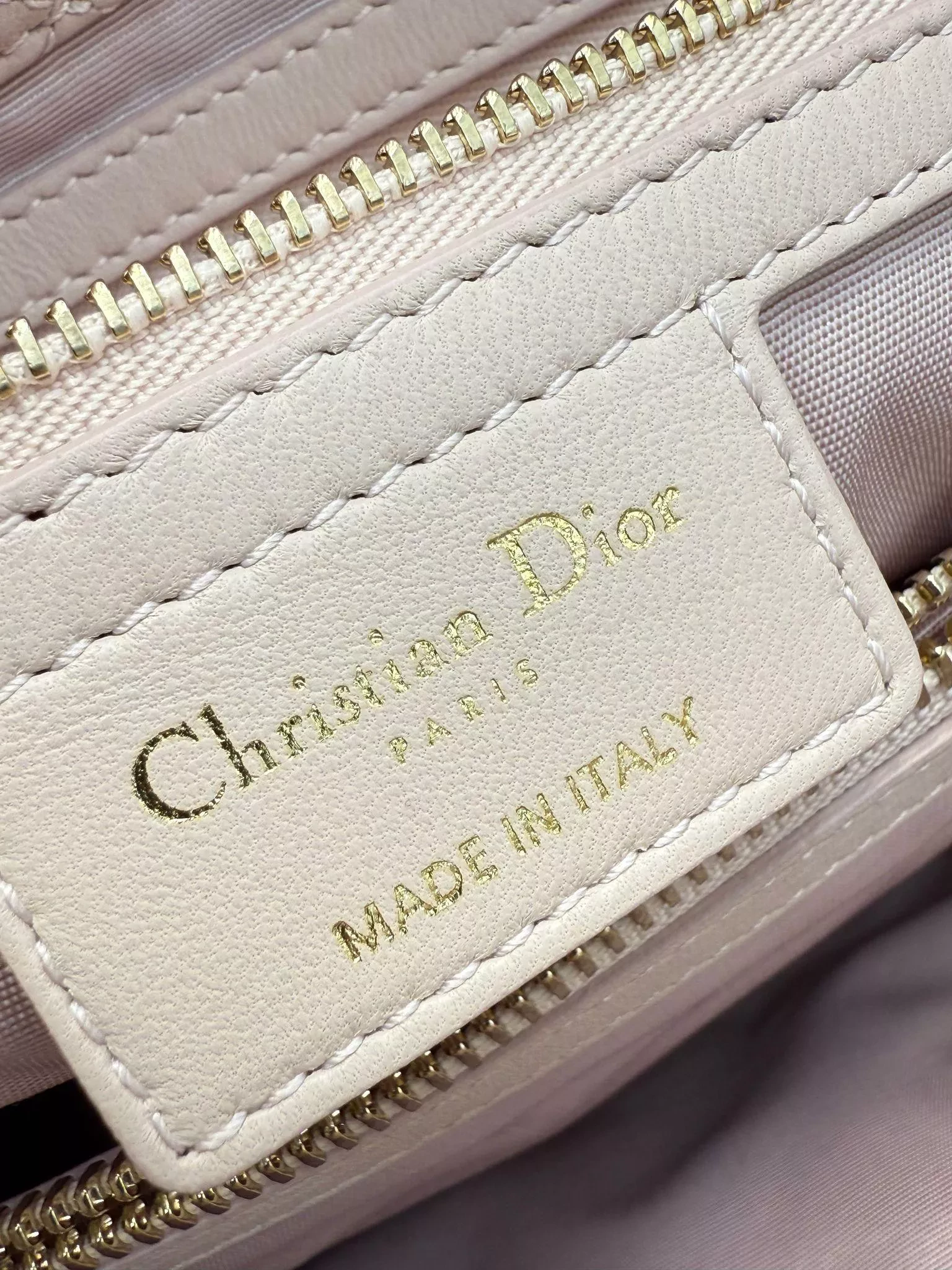 Christian Dior Pink Quilted Leather Tote - Detail 1