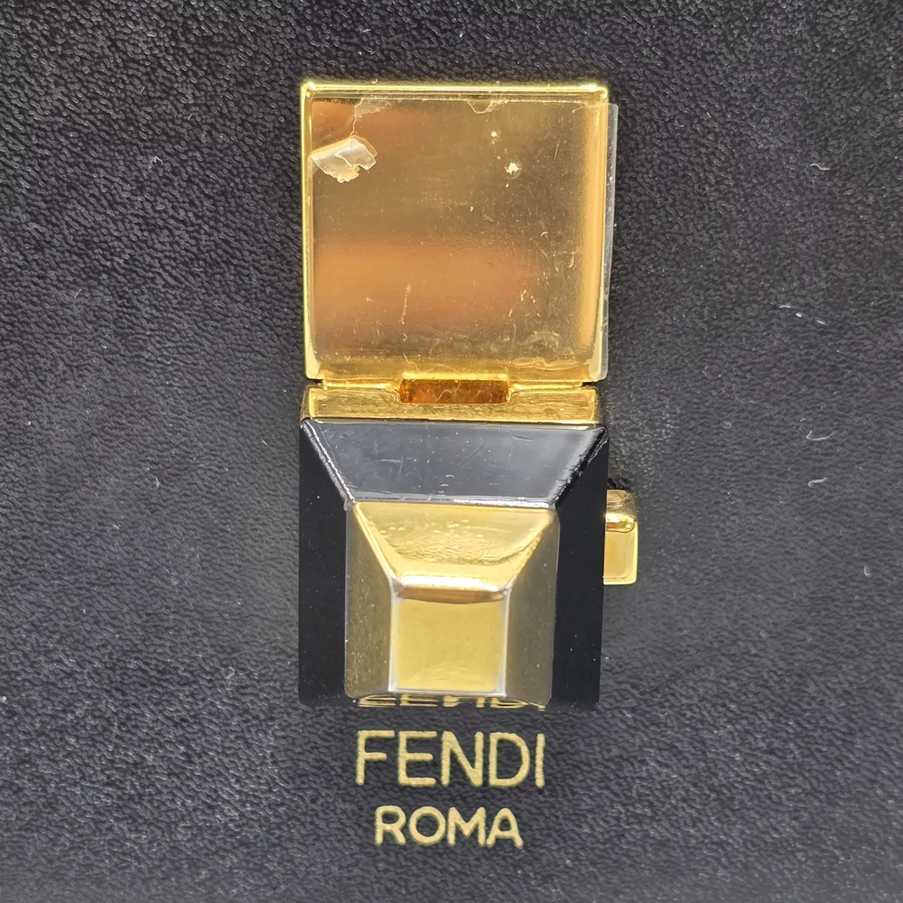 Fendi Bi-Color Small Kan Bag - Image 10