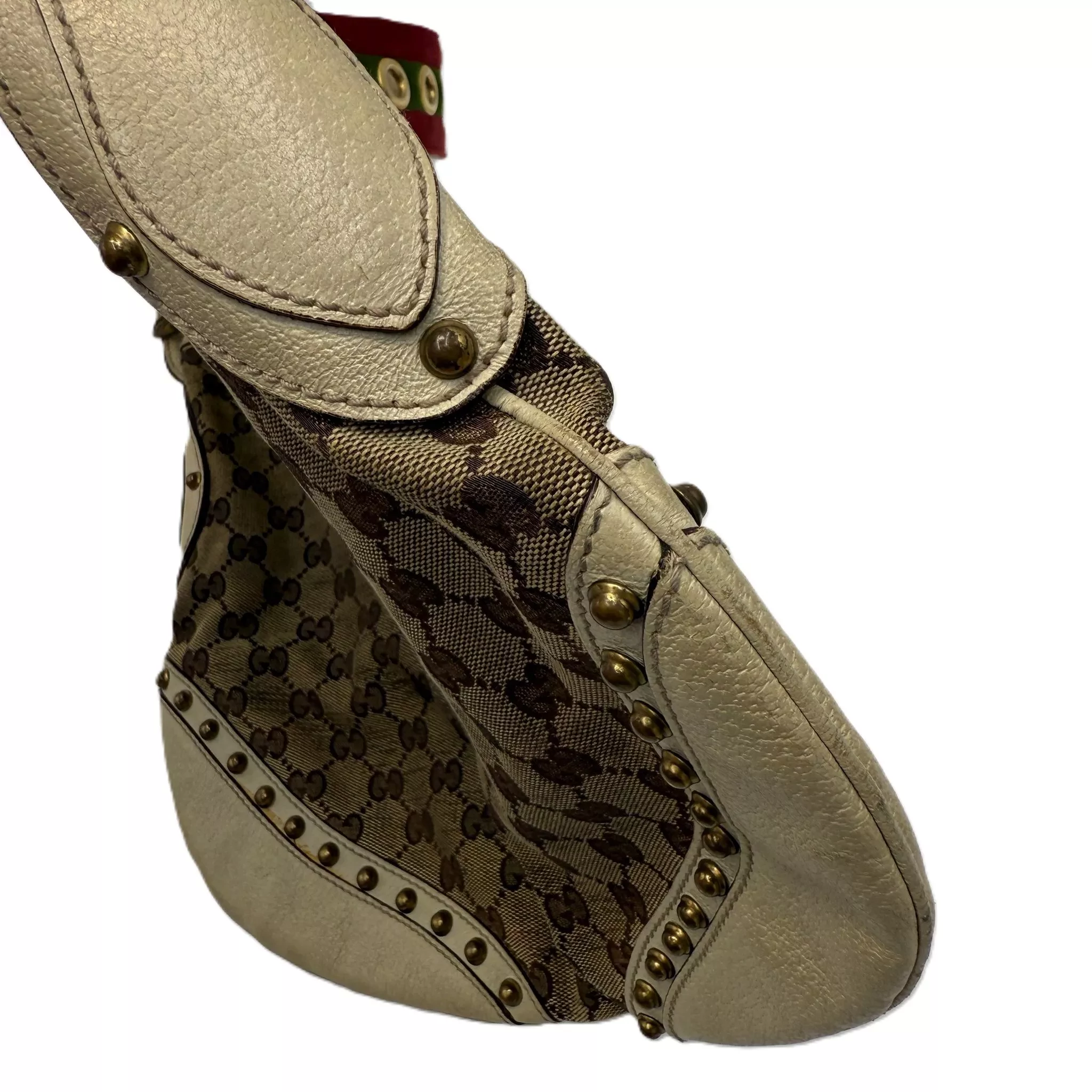 Gucci GG Canvas Pelham Bag - Side view