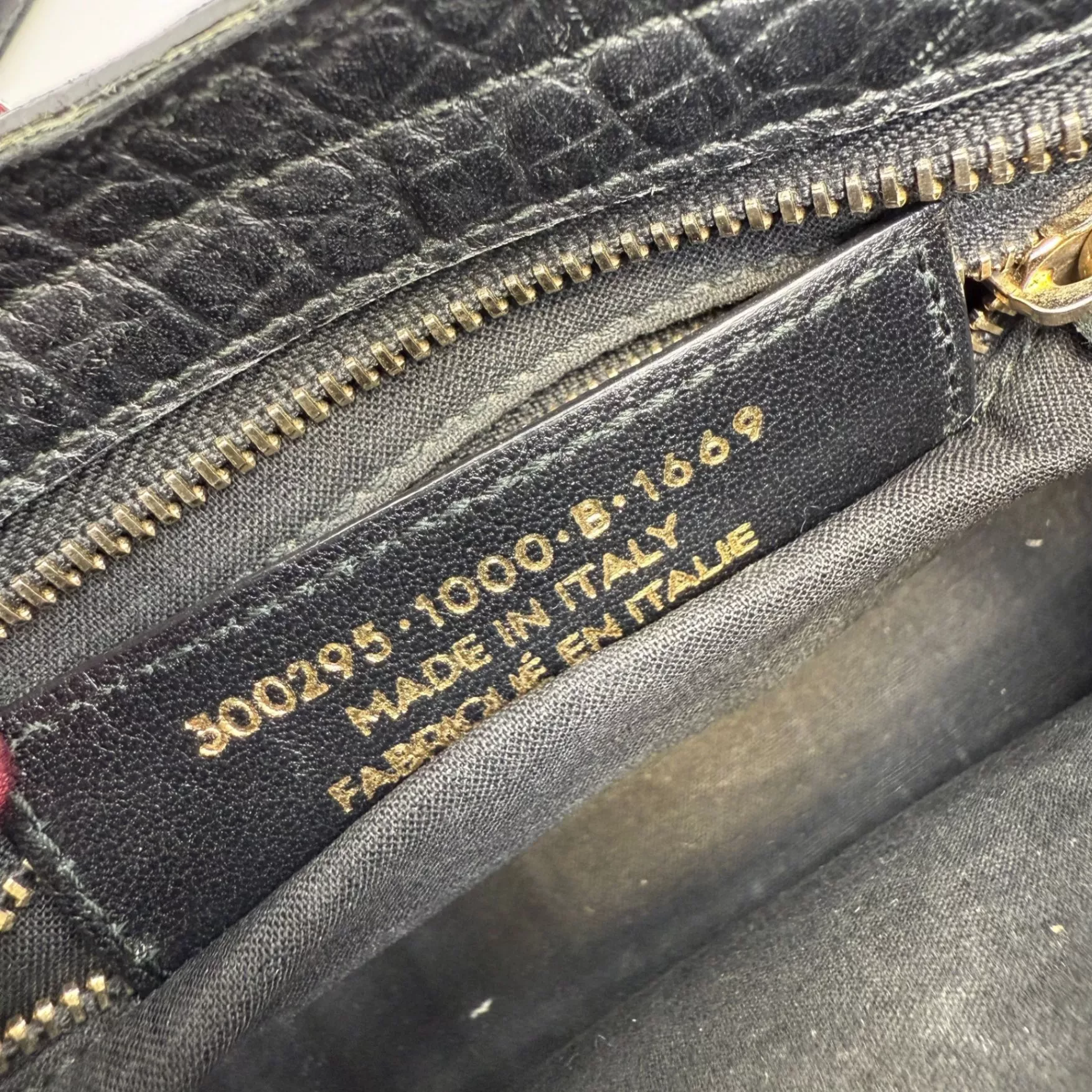 Balenciaga Black Croc City Bag - Detail 1