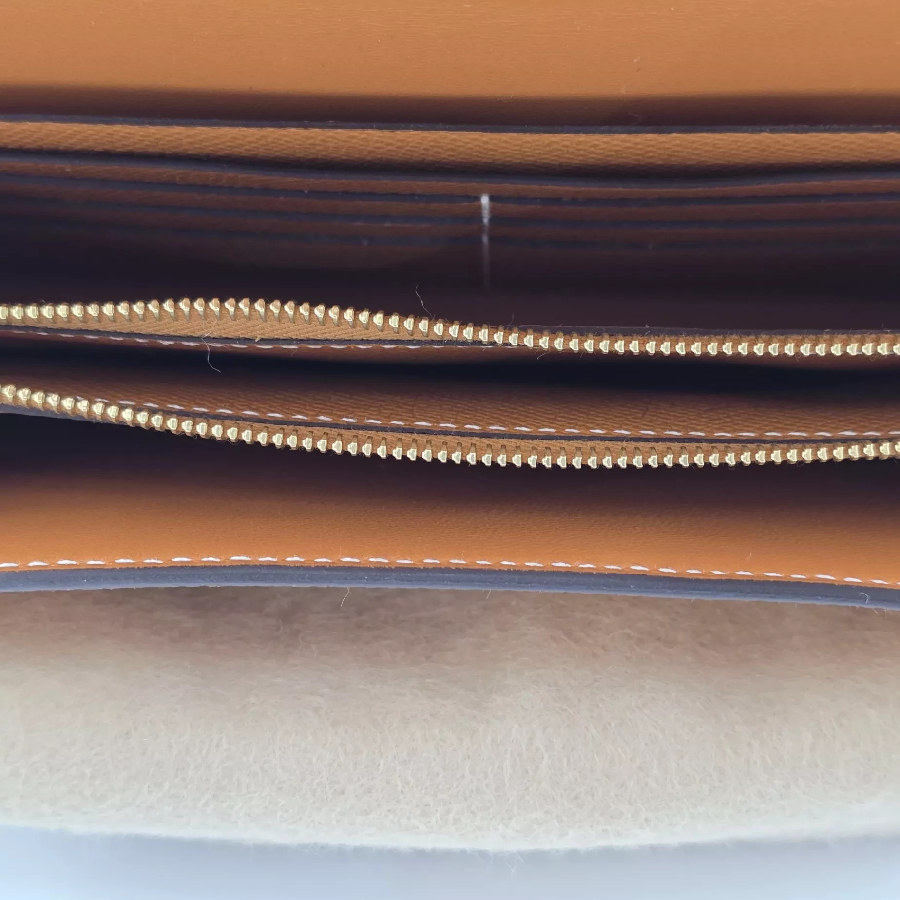 Hermès Gold Epsom Constance Wallet - Image 12