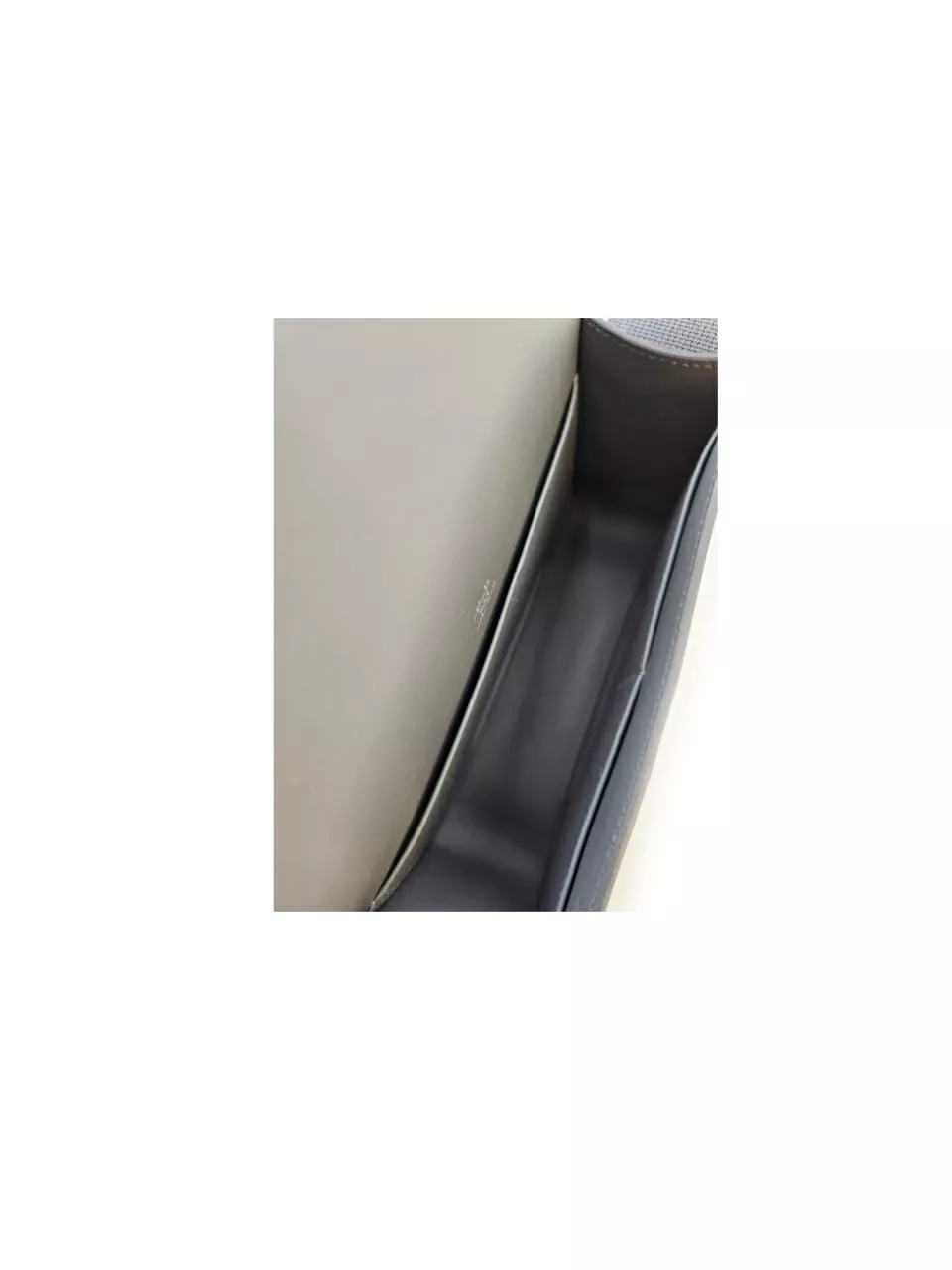 Hermès Geta Gris Chèvre Leather - Detail 2