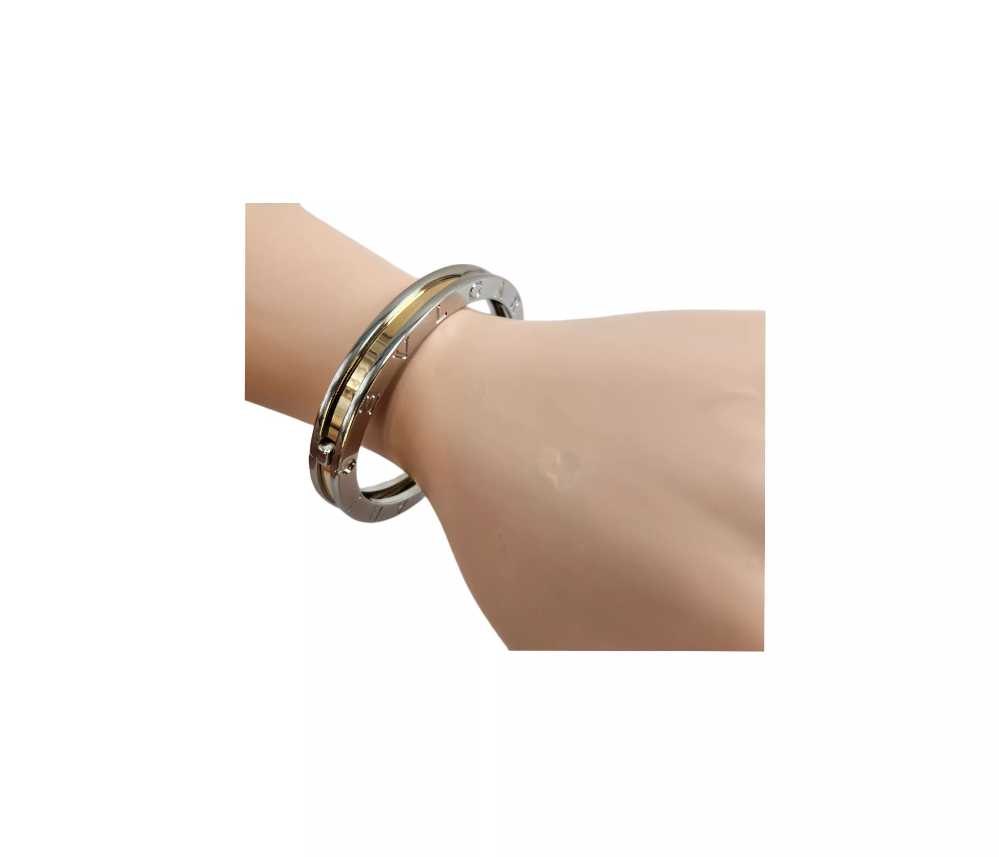 Bvlgari Zero1 Gold Oval Bracelet - Back view