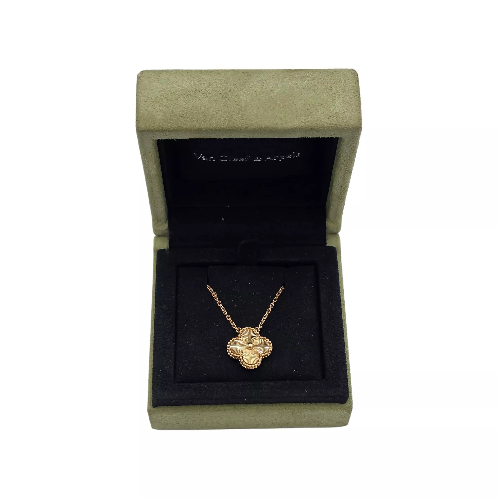 Van Cleef & Arpels Vintage Alhambra Pendant - Detail 1