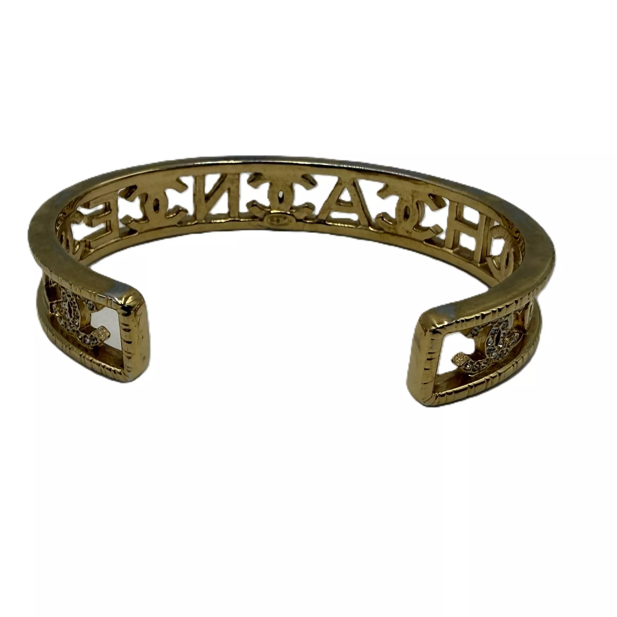 Chanel Coco Mark A22B Bangle Gold - Image 6