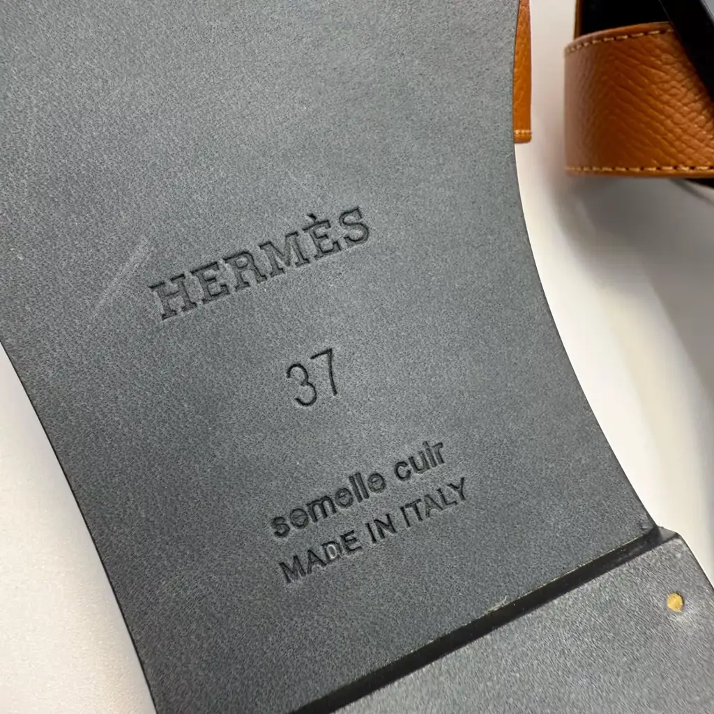 Hermès Naturel Leather Oran Sandal - Detail 2