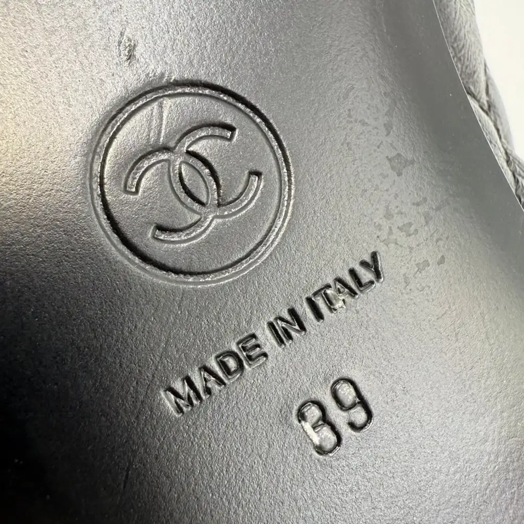 Chanel Aged Calfskin Ballerina Flats - Image 10