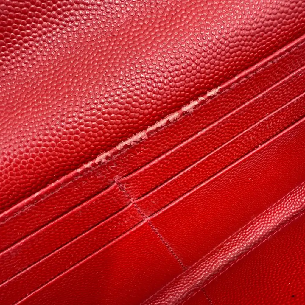 Saint Laurent Red Matelasse Envelope Wallet - Detail 2