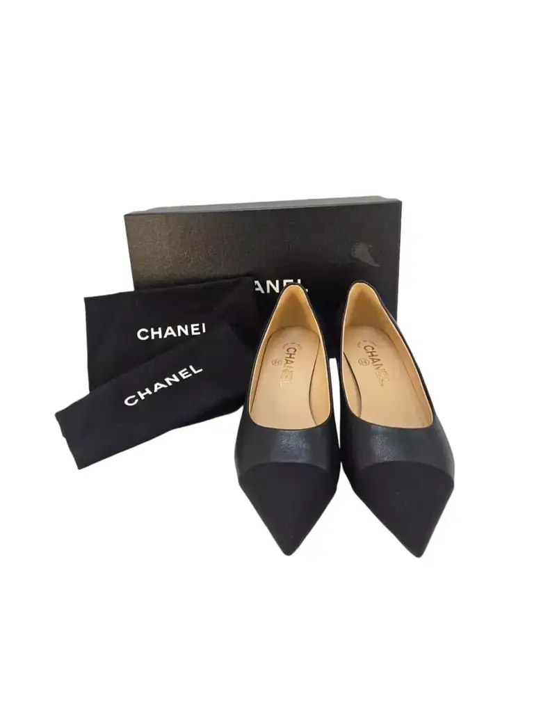 Chanel Cap Toe Kitten Pumps - Image 12